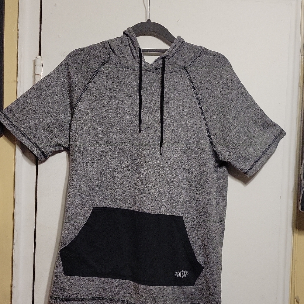 BKC Gray and Black Short Sleeve Hoodie Sweatshirt Size M